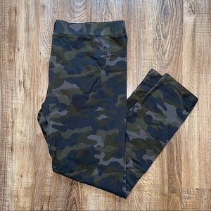 Style & Co Camo Leggings